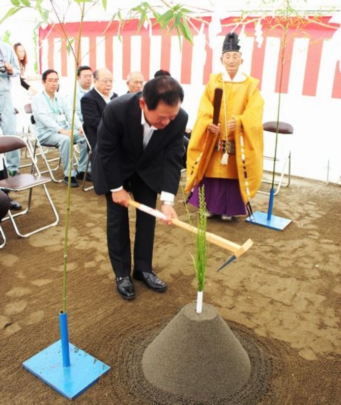 新ホール建設、安全祈願祭を開催